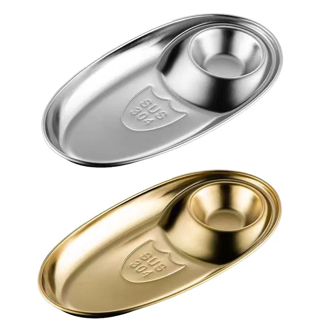 Vassoio per cibo in acciaio inox con scomparti separati per un pranzo sano