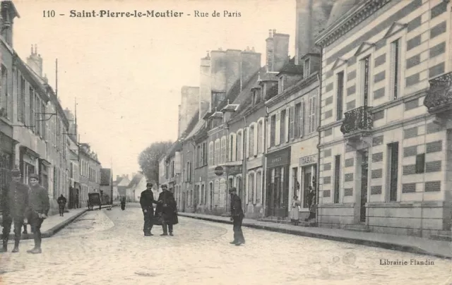 Sain-Pierre-le-Moutier - route de Paris