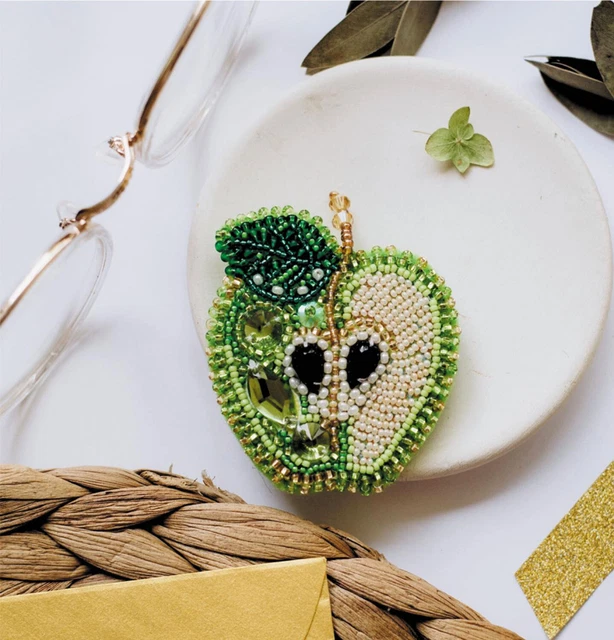 "Hágalo usted mismo Kit de fabricación de joyas Broche alfiler ""Manzana verde"" Broches hechos a mano Cuentas