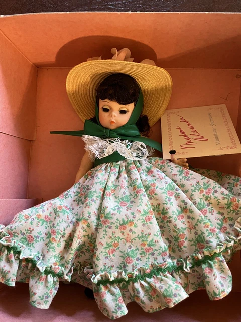 madame alexander Scarlet 426