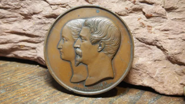 Medaille 1853 COMMEMORATIVE DU MARIAGE DE NAPOLEON III et EUGENIE  à NOTRE DAME