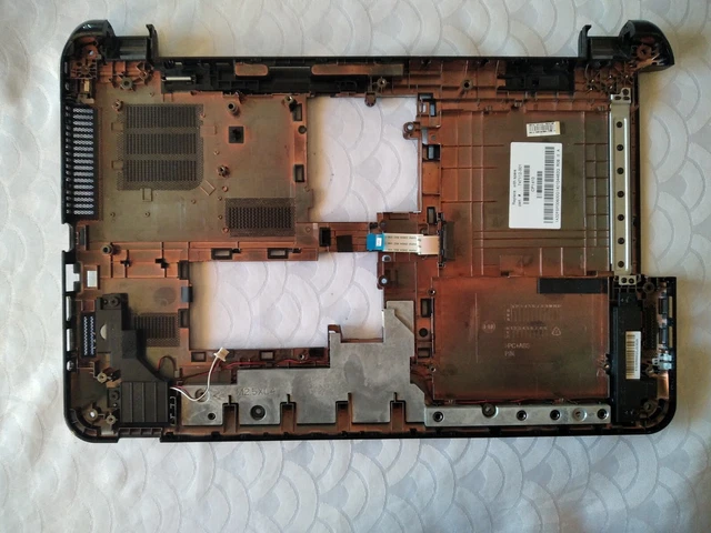 Plasturgie capot écran arrière coque cover Compaq Presario CQ71 (CQ71-405SF