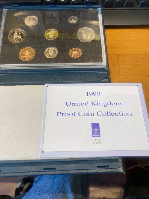 1990 - Royal Mint UK Proof Coin Set in RM Blue Case