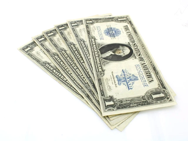 Lot Of Five Us 1923 One Dollar Large Silver Certificates $1 No Reserve Cb385-5