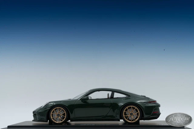 Minichamps 1:18 Porsche 911 (991 II) GT3 RS 2019 grün / silberne Felgen
