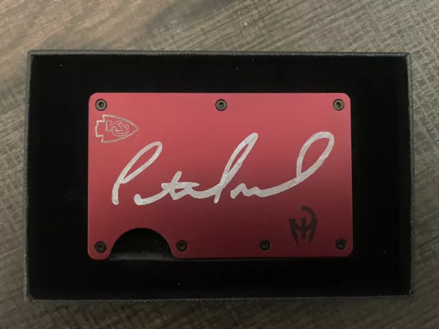 Patrick Mahomes - Super Bowl Kansas City Chiefs - *SIGNED* Engraved Metal Wallet