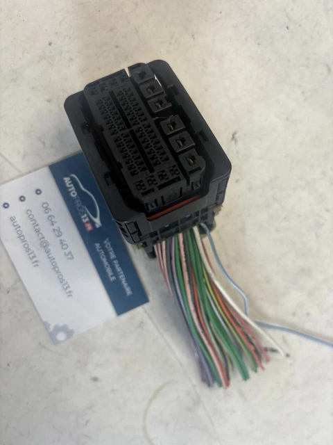 Connecteur Fiche Calculateur Moteur (ECU) Bosch VW AUDI - Réf. 0261S07726 / 04E907309A - D'origine, Occasion