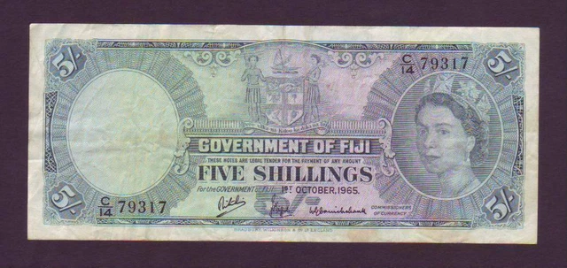 Fiji 1965 5 Shillings Banknote P.51 (3301951/W12)
