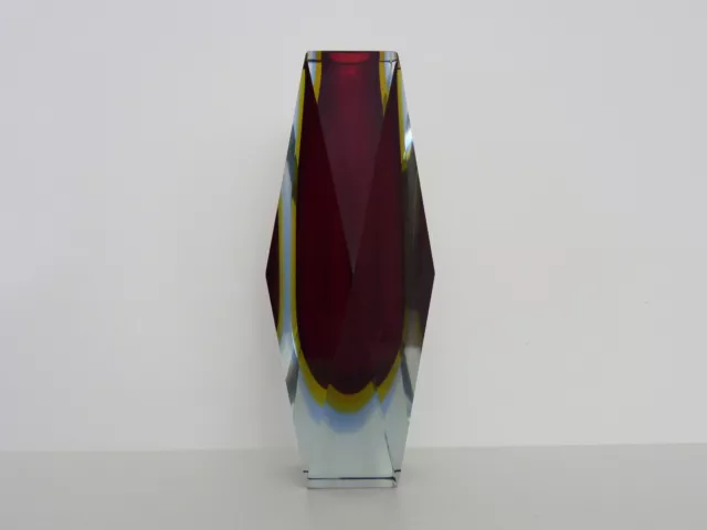 Vase en verre de Murano à facettes par Alessandro Mandruzzato, rouge et jaune