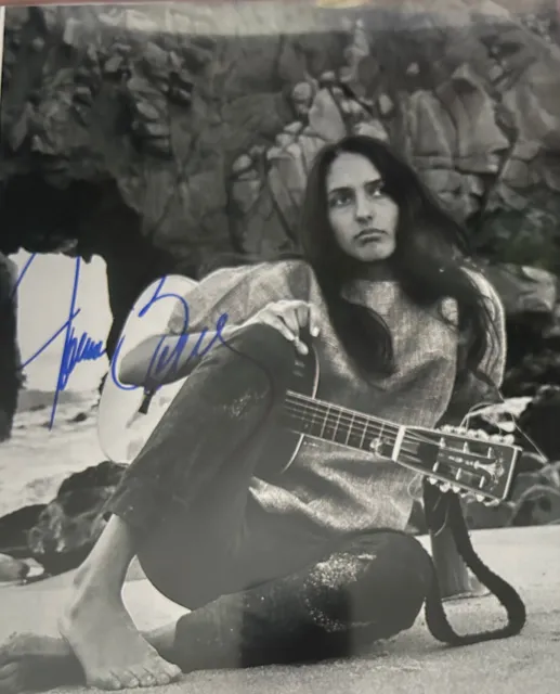 Joan Baez AUTOGRAPH 💎 Signed Folk Singer B&W 8x10 Photo A1COA