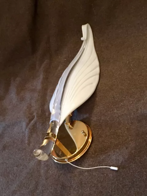 Vintage Ancienne Applique Murale En Opaline Blanche Murano En Forme De Feuille