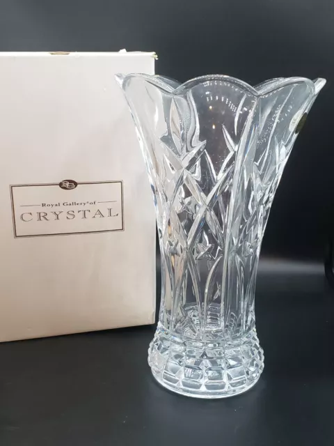 Royal Gallery Of CRYSTAL LEAD VASE Tall Thick & Heavy 11" Diamond Cut