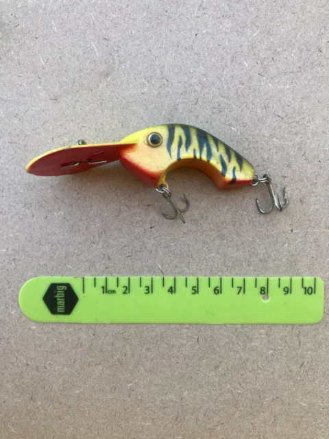 DECEPTION LURE - Fishing Lure Vintage Collectable Cod Yellow Bass