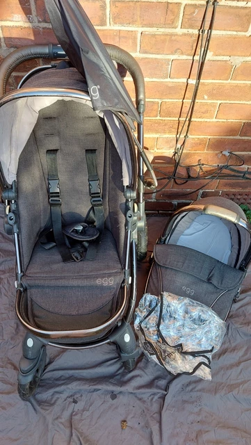Used but good condition grey egg pram travel system