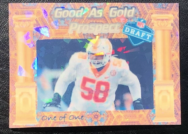 Darnell Wright 2023 Good As Gold Chrome Custom Cracked Ice 1/1 Artist Auto Card