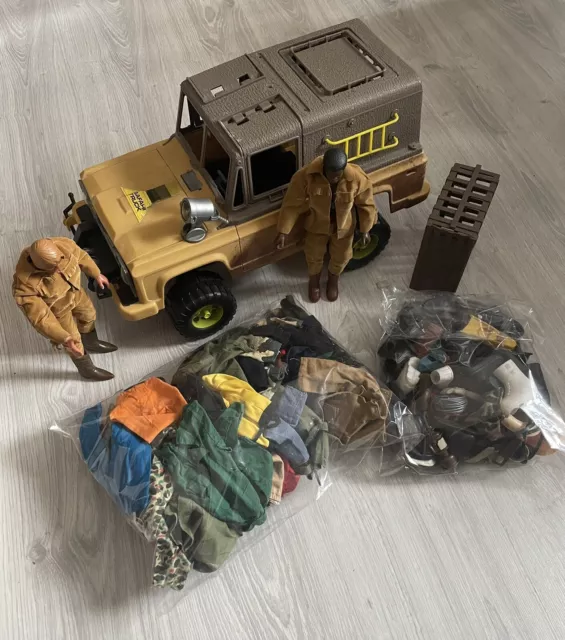 Big Jim Safari Truck 1978 + 2 Figuren 1971 inkl. Accessoires | Mattel | Konvolut