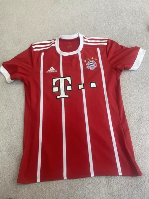 Bayern Munich 2017-18 Germany Home Football Shirt Jersey Adidas Mens Small🔥