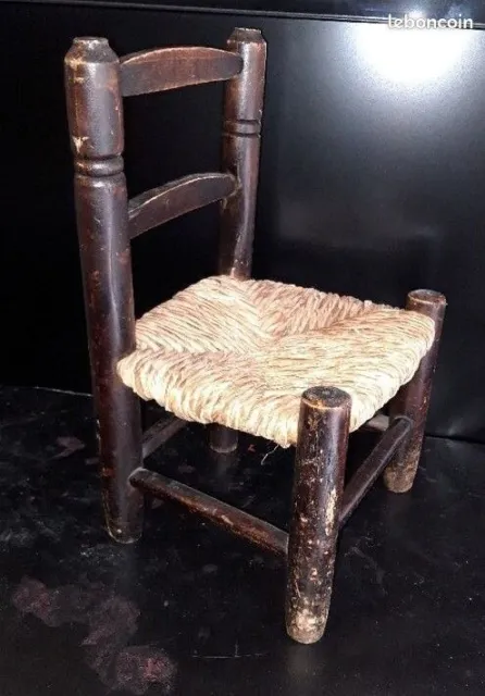Vintage  Chaise Enfant Paille Bois pour Décoration ou  Poupée
