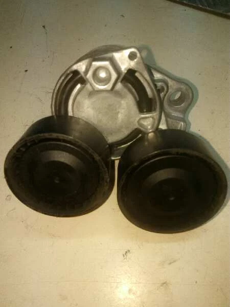 GD01664311 galet tendeur pour BMW 3 2 I 2007 139924