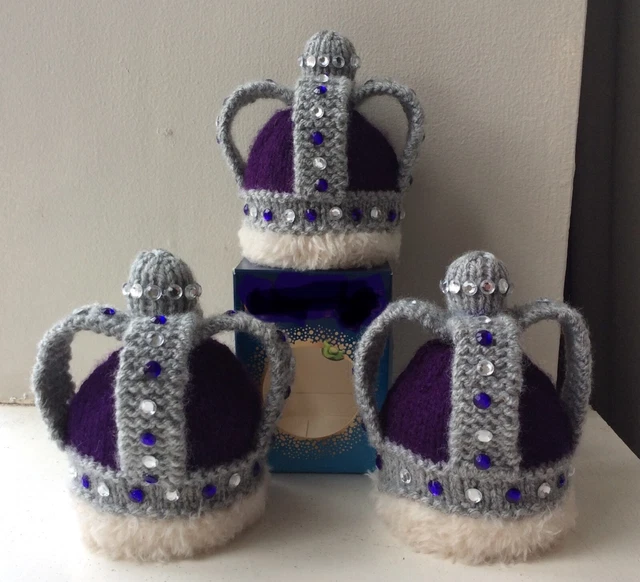 PLATINUM JUBILEE CROWN Chocolate orange knitting pattern ONLY £3.25