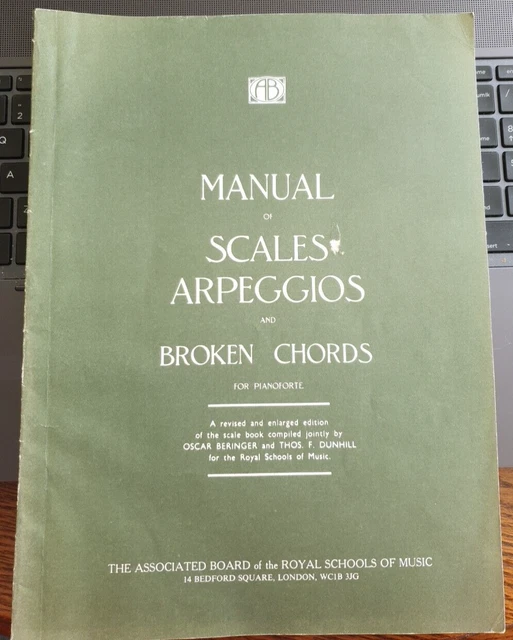 MANUAL OF SCALES ARPEGGIOS AND BROKEN CHORDS for PIANOFORTE ABRSM