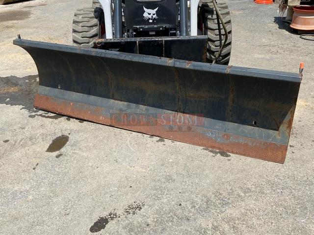 2005 Bobcat 96" Snow Blade Attachment For Skid Steers, Hydrualic Angle,Fits Many