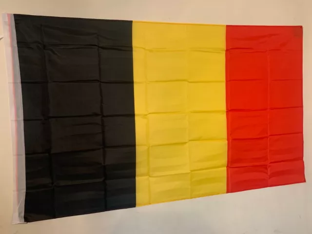 Drapeau Belgique  - Belgium -  145 cm X 90 cm / Livraison gratuite