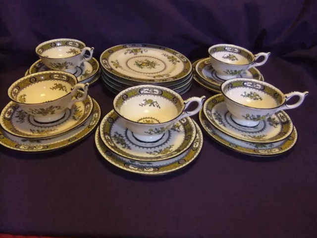 Coalport "French Noble" pattern Bone China 5 x  Breakfast Plates  &  5 x Trios