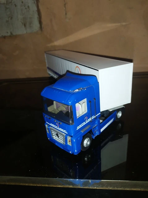 Camion Eligor 1/43 – Renault Magnum – Semi-remorque Tautliner Gueppe Clasquin