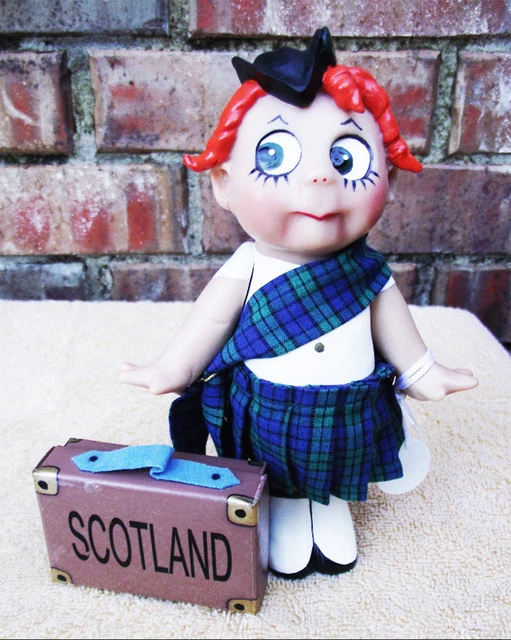 NEW 7 in TINY TUMMIES MINIATURE SCOTLAND RESIN DOLL PAT KOLESAR DESIGNER GUILD