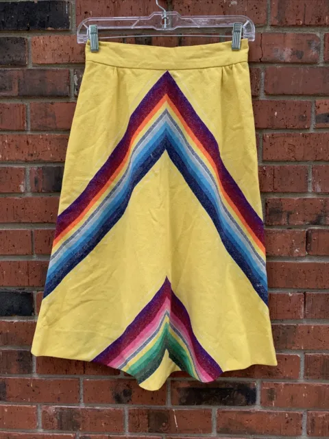 Beautiful A-Line Vintage Yellow 1970s Chevron Print Skirt Sz 8 Hippie Bohemian