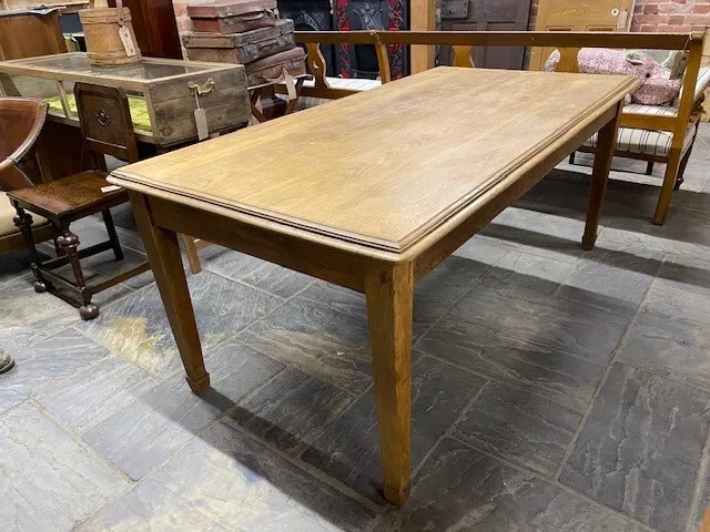 TABLE Solid OAK Arts and Crafts style 6ft x 3ft x30"