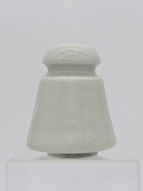 White U 164 No Name Locke Porcelain Insulator