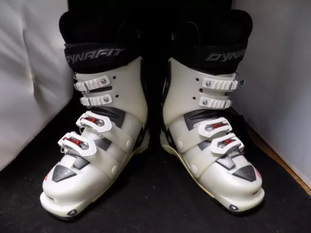 New old stock Dynafit Zzero 4 px tf size mens 5 1/2 6 White Ski boots