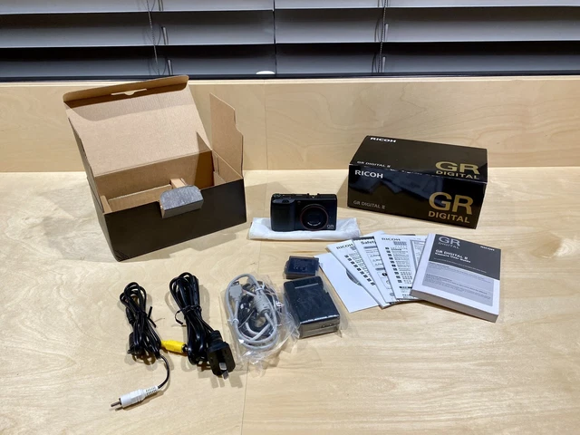 Ricoh GR Digital II 2 [BRAND NEW/NEVER USED]