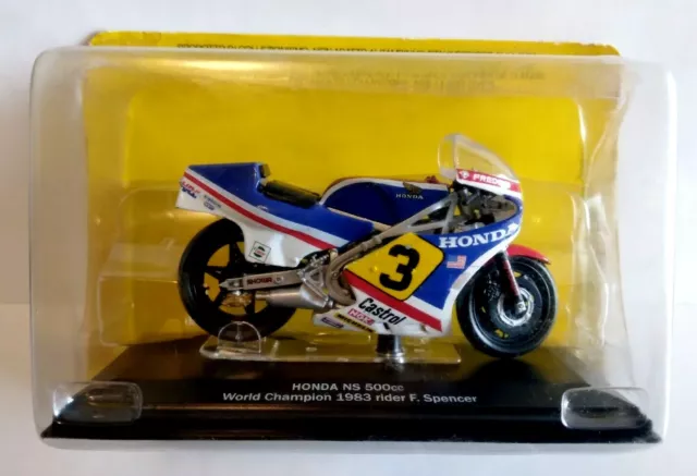 Modèle Moto Échelle 1:22 Honda NS 500cc World Champion 1983 Rider Spencer