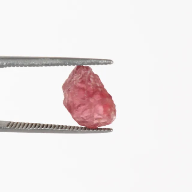 Natürlicher Heilkristall in AAA+-Qualität, 4,40 CT, rosa-roter Spinell,...