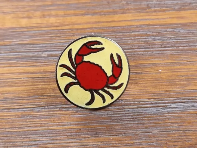 Pins Tintin Le Crabe Aux Pinces D'or Signé Corner