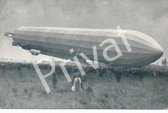 FOTO PK LUFTSCHIFF Zeppelin III Landung In N rnberg 26 8 1906 L1 27 EUR foto-pk-luftschiff-zeppelin-iii-landung-in-n-rnberg-26-8-1906-l1-27-eur