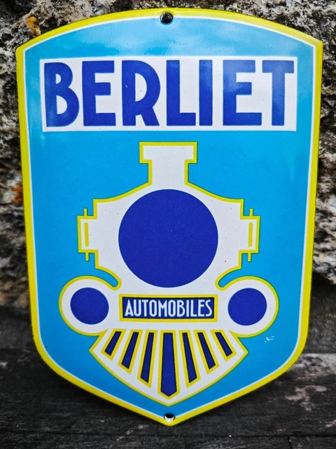 Plaque d'immatriculation Maillefaud avant Panhard 24 fond noir