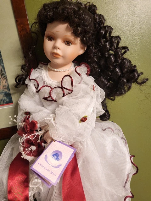 Goldenvale limited Ed 1-2000 Porcelain Quince Anos Quinceanera 26” Umbrella Doll Goldenvale limited Ed 1-2000 Porcelain Quince Anos Quinceanera 26” Umbrella Doll