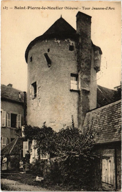 CPA St-PIERRE-le-MOUTIER Tour Jeanne d'Arc Nievre (100596)