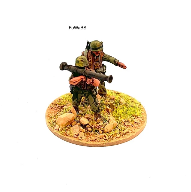 28MM BOLT ACTION Vietnam USMC Bazooka Team Painted by FoWaBS. 31.54