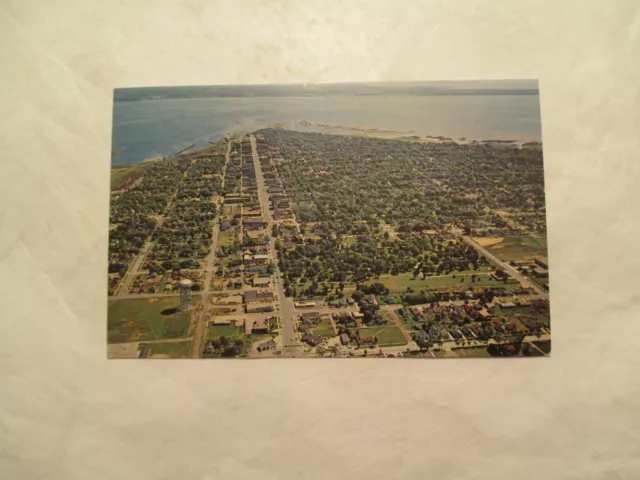 Michigan Postcard looking down Ludington Street Escanaba MI