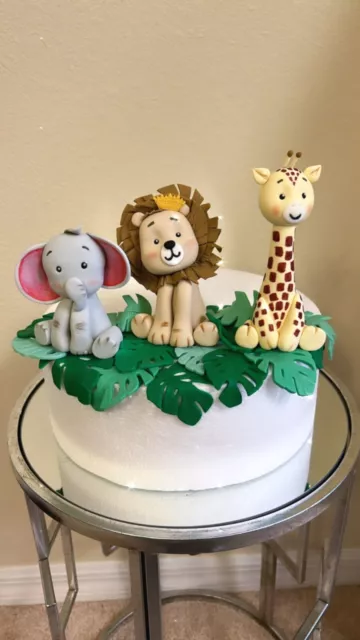 Edible Animals Cake Toppers- Lion, Elephant, Girafe And Leaves.