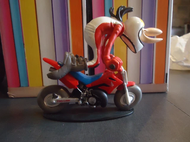 12136 A FIGURINE STATUETTE MOTO ROUGE JOE BAR TEAM HARLEY CHOOPER 18 CM, figurin