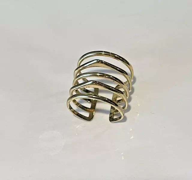 Stella & Dot Maylee Gold Ring Adjustable Sizes L (app. 8-9) Stella & Dot Maylee Gold Ring Adjustable Sizes L (app. 8-9)