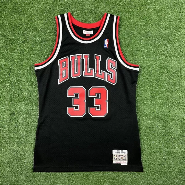 Scottie Pippen Chicago Bulls Mitchell & Ness NBA Jersey Size Medium