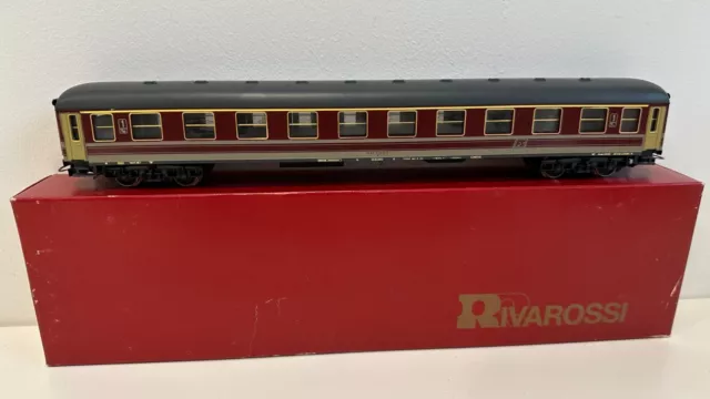 Rivarossi 2541 HO Gauge FS Type X 1st Class Grey & Red Passenger Coach Boxed