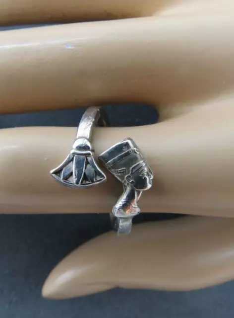 Vintage Ring Sterling Silver Egyptian Queen Nefertiti Bypass 3.64 Grams Size 9